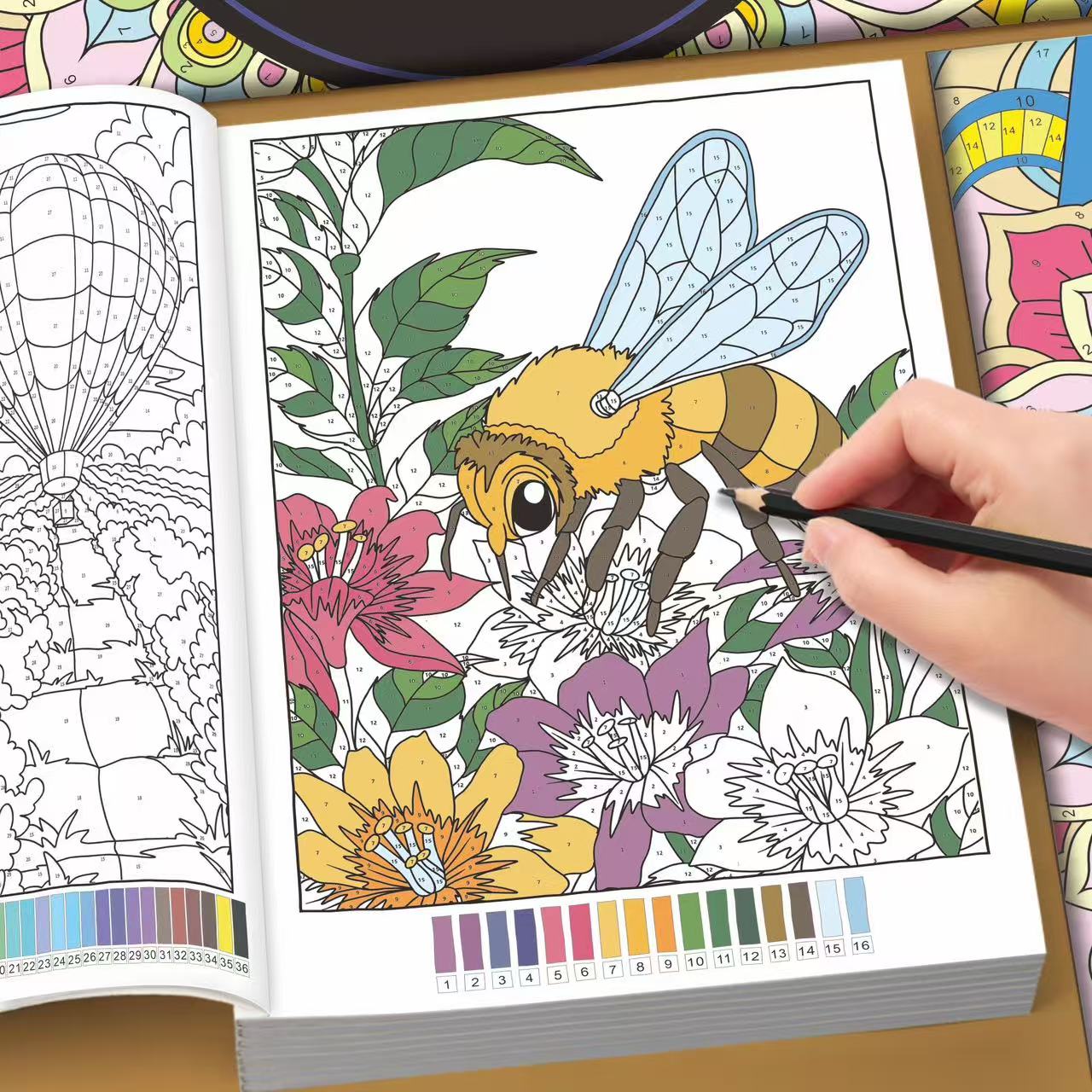 สมุดระบายสีตามตัวเลขสำหรับผู้ใ - Adult Coloring Book Stress Relief บทวิจารณ์และราคา